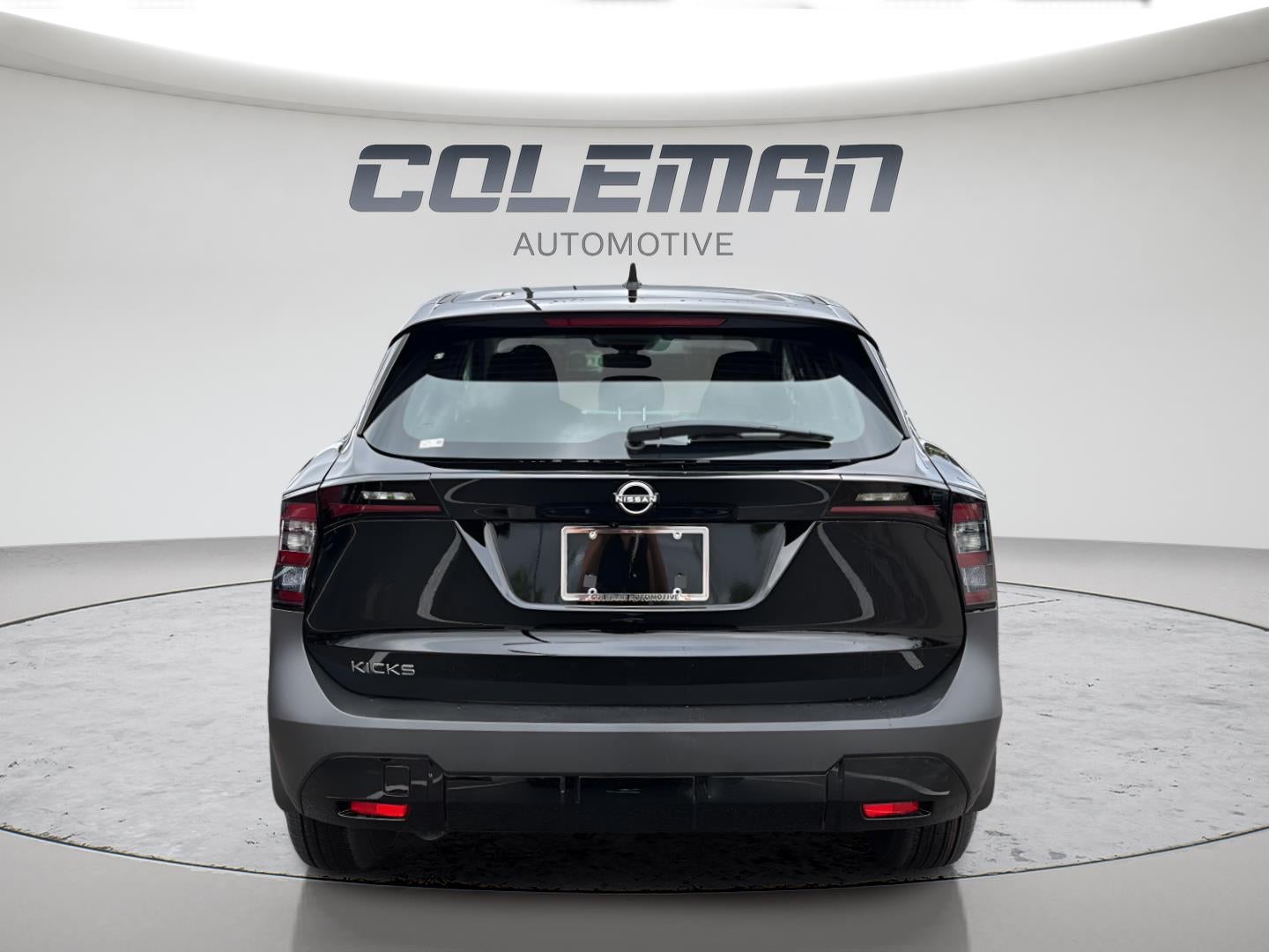 2027 Nissan Kicks S