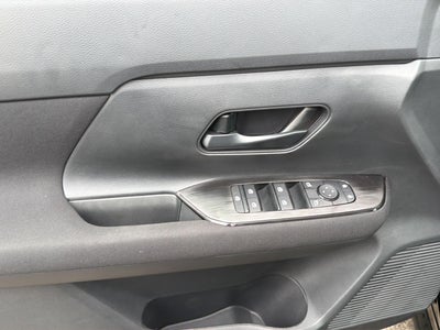 2027 Nissan Kicks S