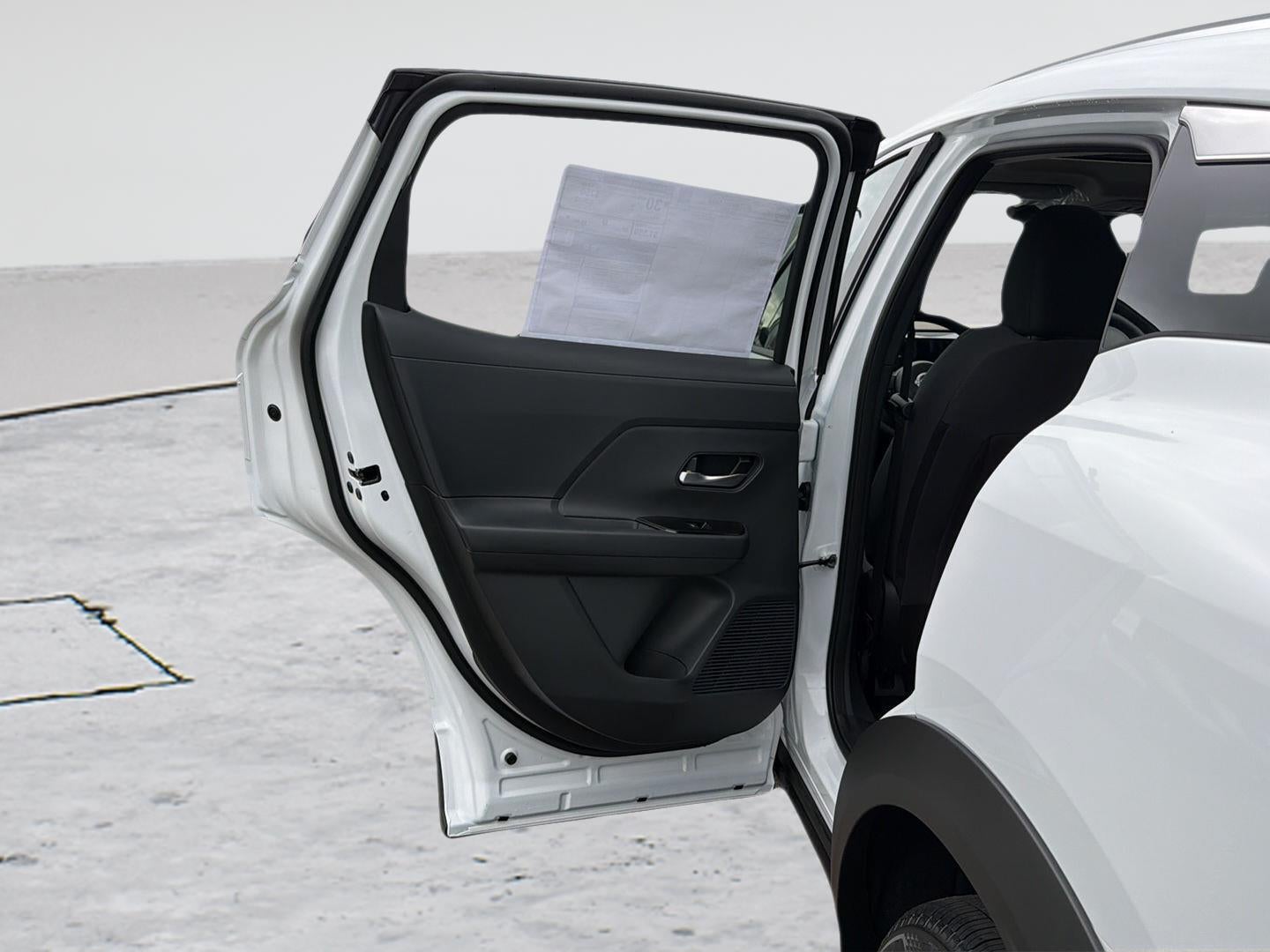 2027 Nissan Kicks SV