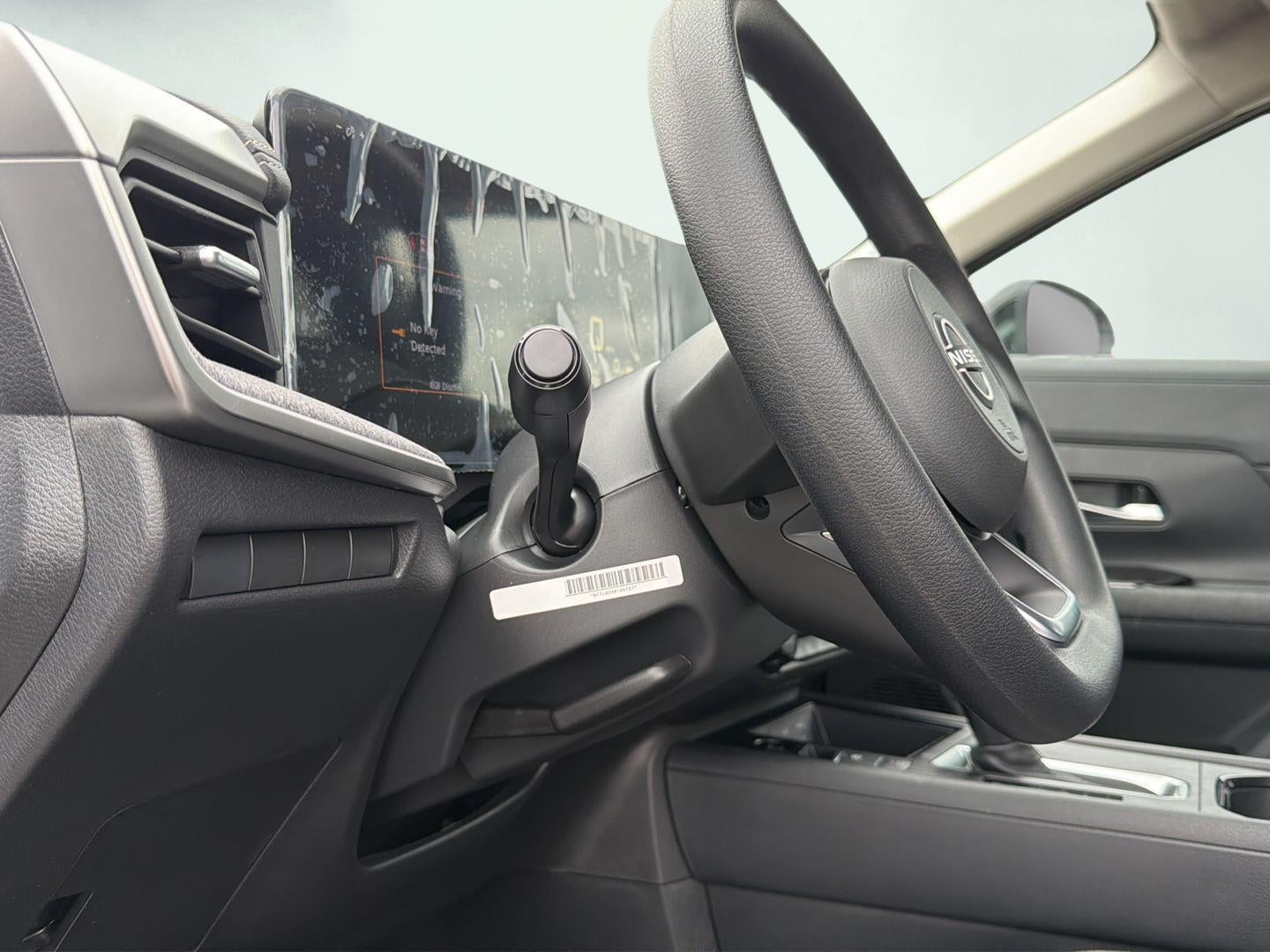 2027 Nissan Kicks SV 9