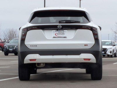 2025 Nissan Kicks SR