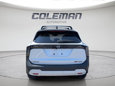 2026 Nissan Kicks SR
