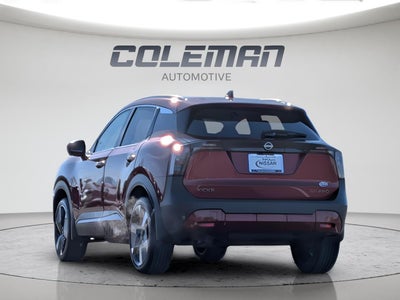 2025 Nissan Kicks SR