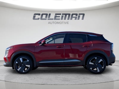2025 Nissan Kicks SR
