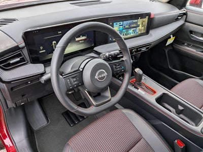 2025 Nissan Kicks SR
