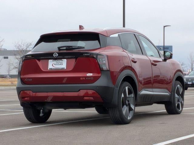 2025 Nissan Kicks SR
