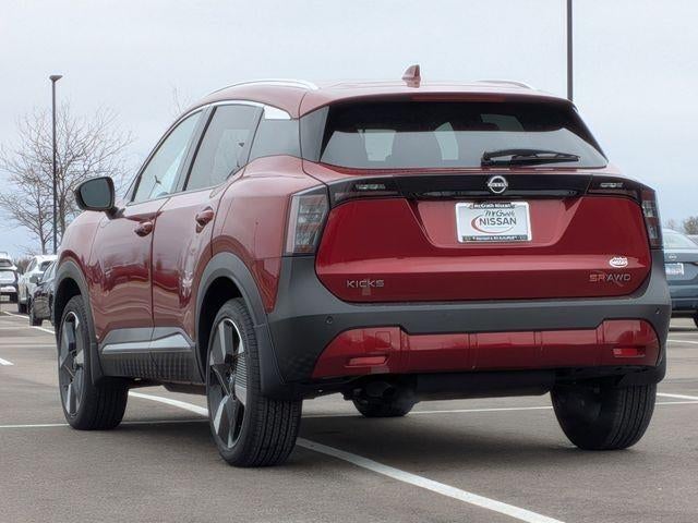 2025 Nissan Kicks SR
