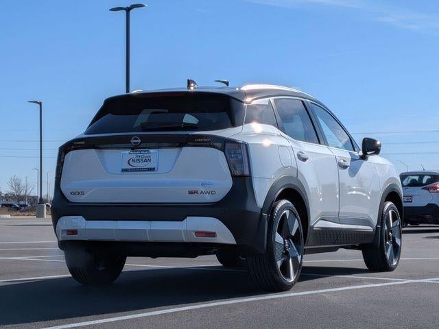 2025 Nissan Kicks SR