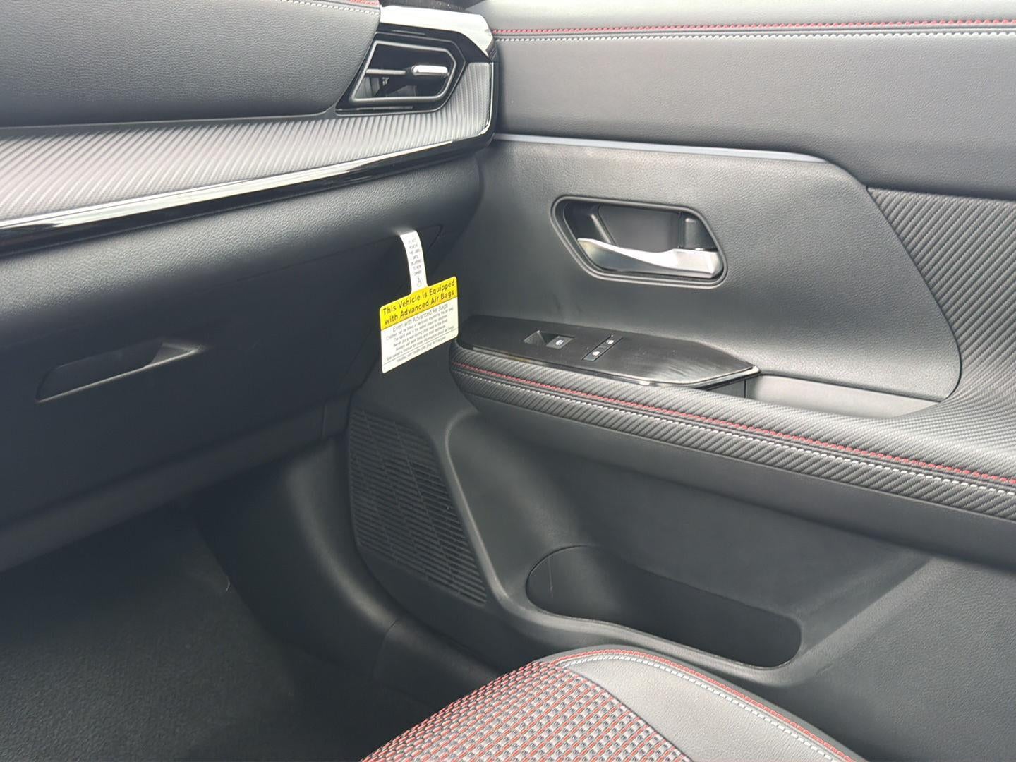 2027 Nissan Kicks SR