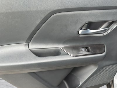 2027 Nissan Kicks SR