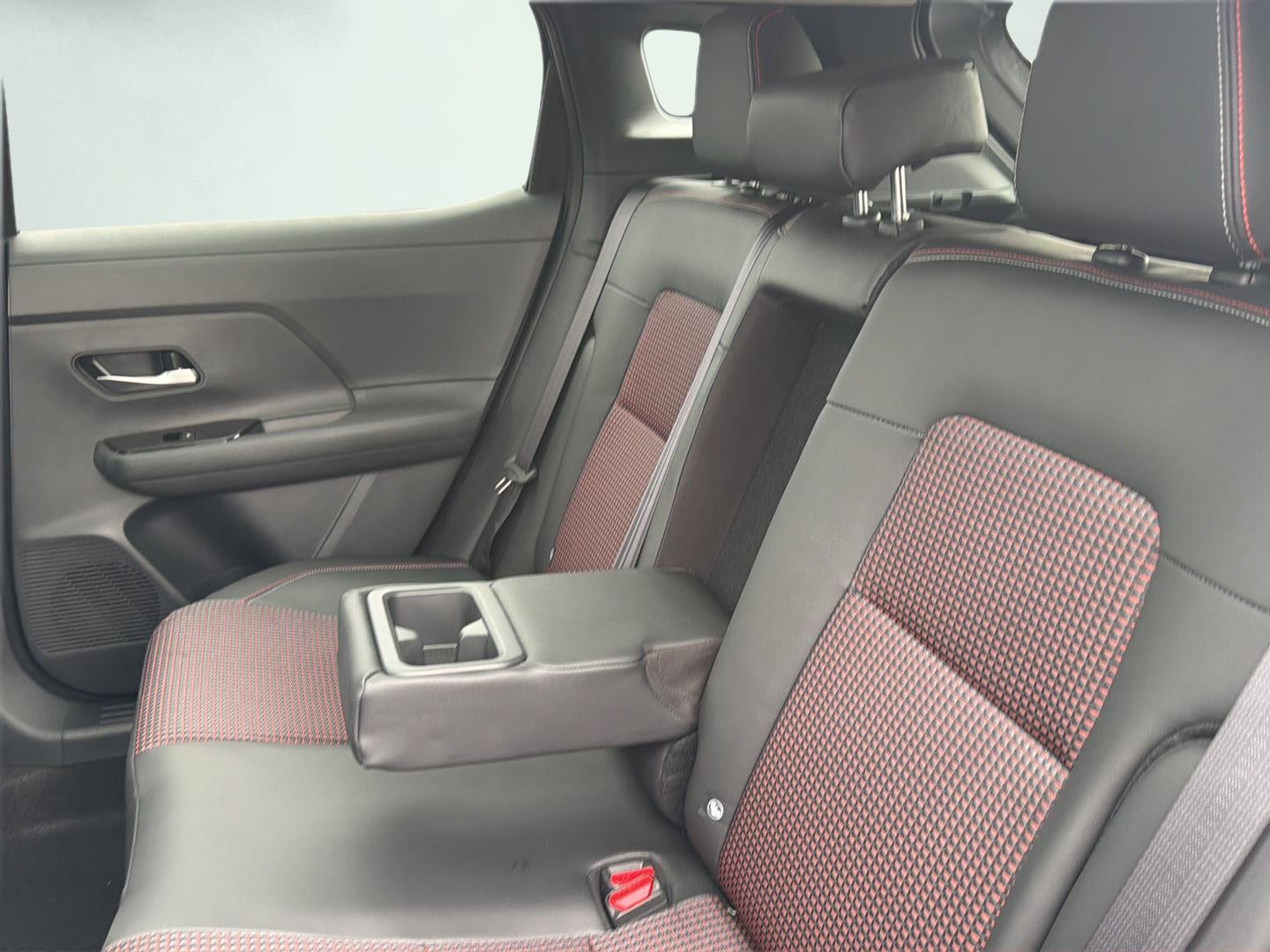 2027 Nissan Kicks SR