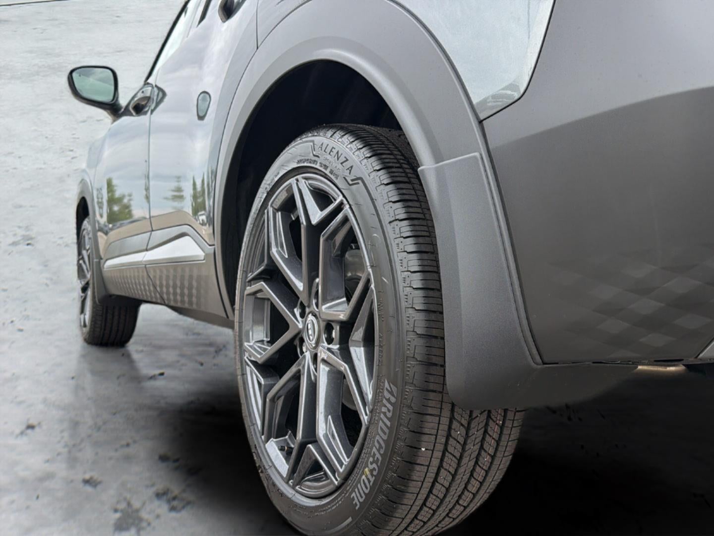 2027 Nissan Kicks SR