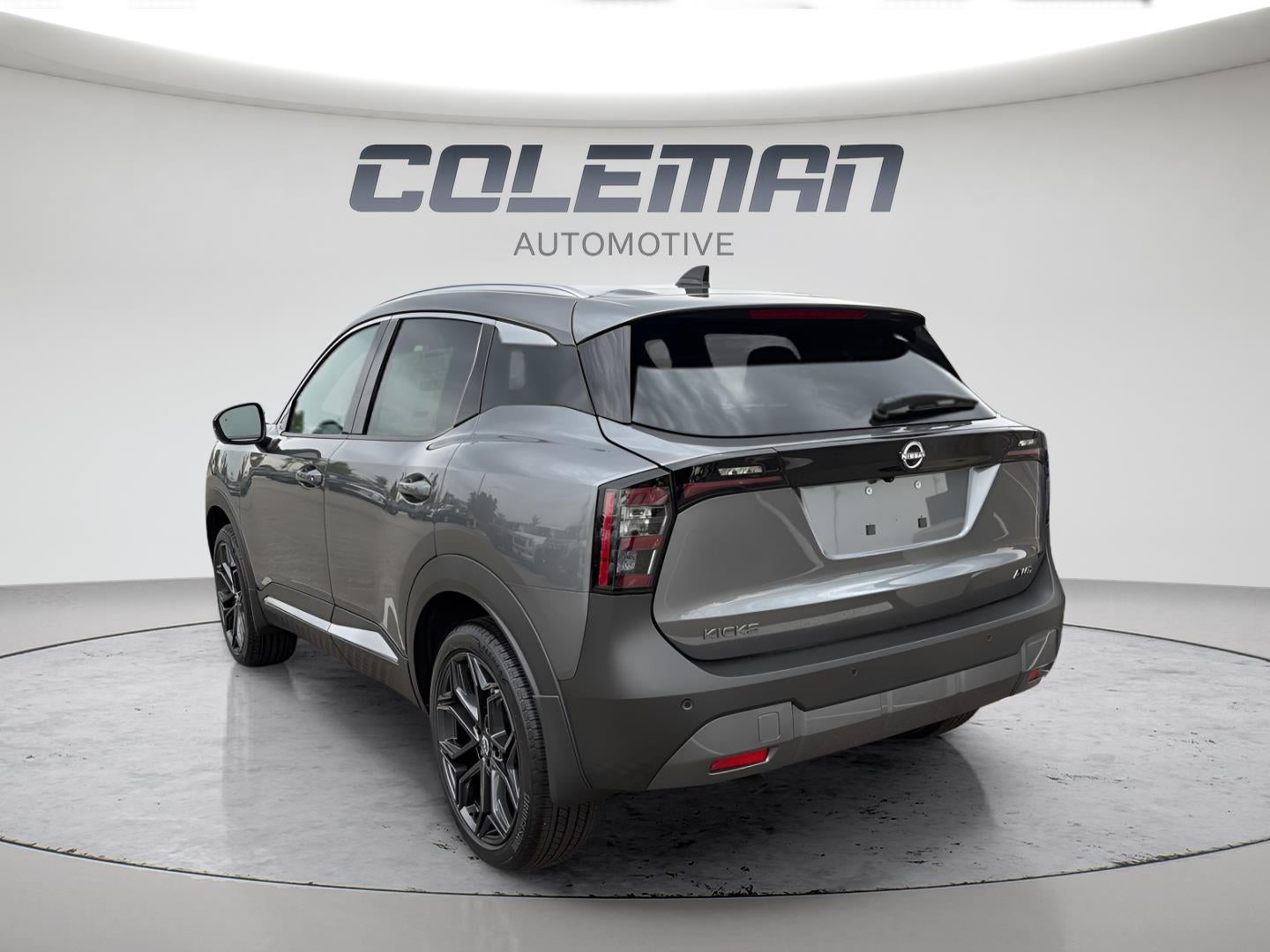 2027 Nissan Kicks SR