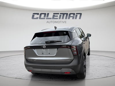 2027 Nissan Kicks SR