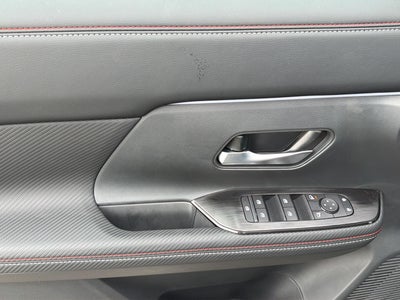 2027 Nissan Kicks SR