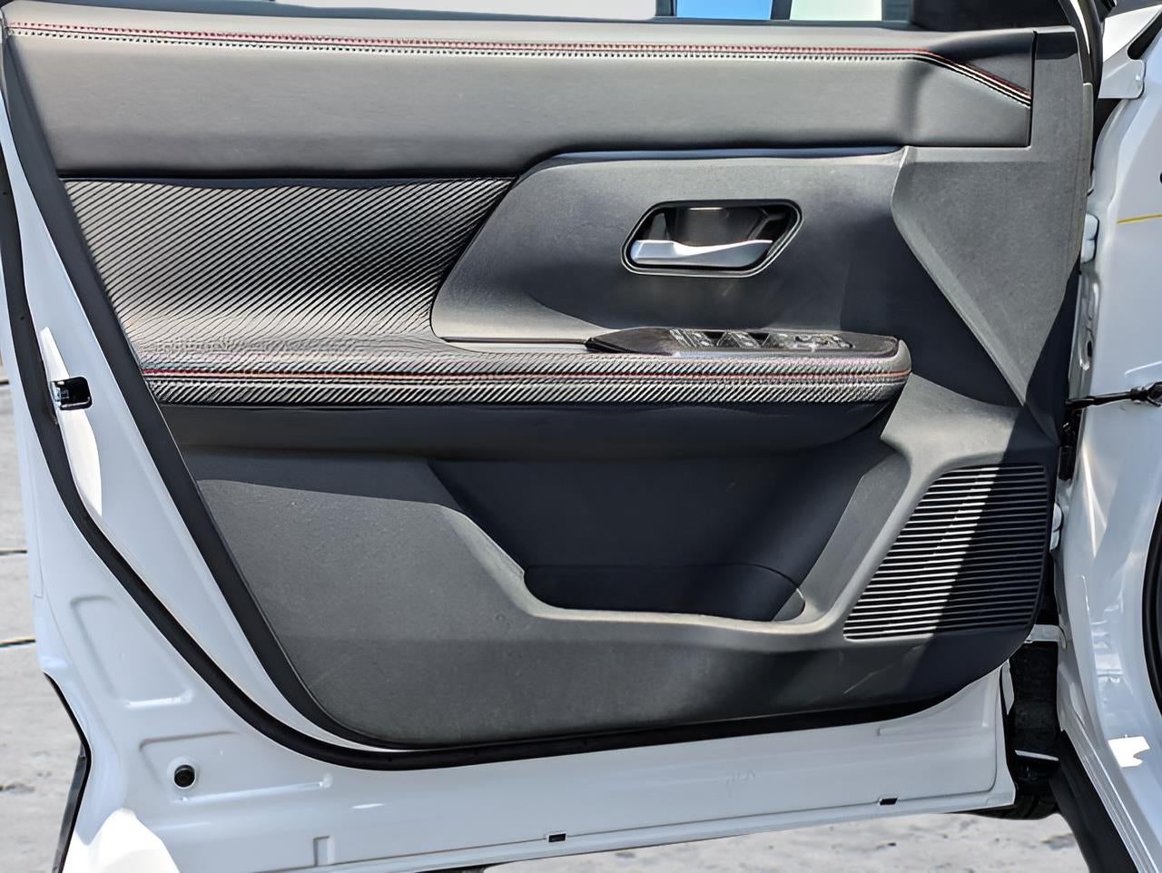2025 Nissan Kicks SR AWD - Photo 12