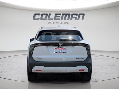 2025 Nissan Kicks SR