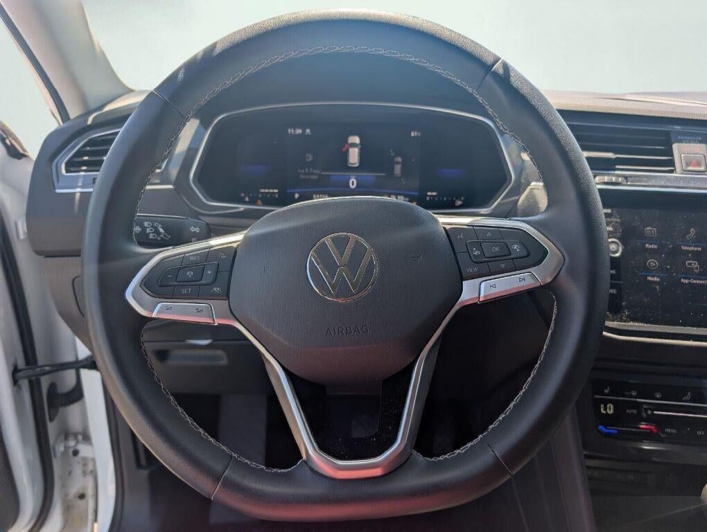 2022 Volkswagen Tiguan SE