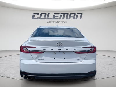 2025 Toyota Camry SE