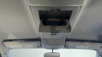2004 Nissan Pathfinder Armada SE