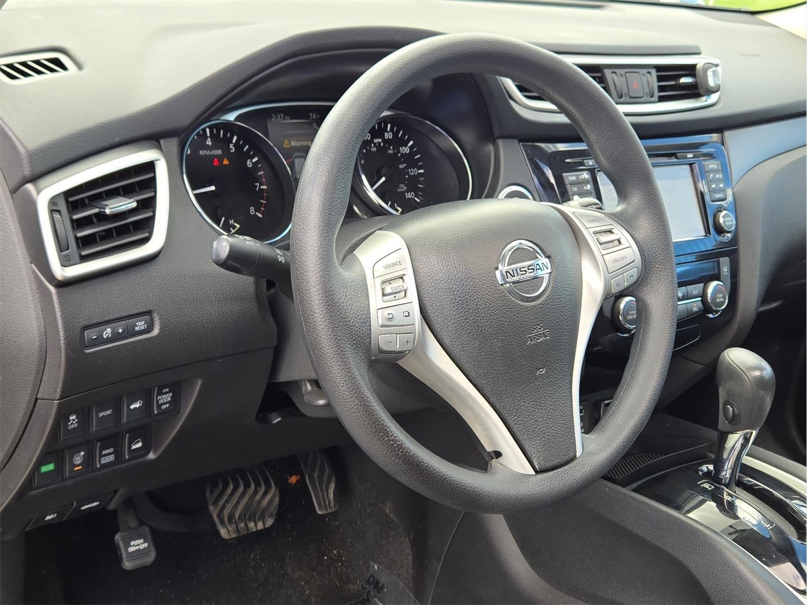 2016 Nissan Rogue SV