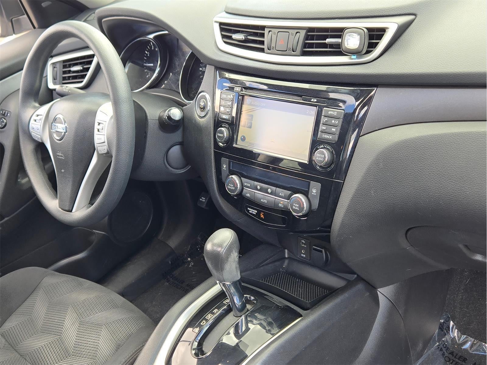 2016 Nissan Rogue SV