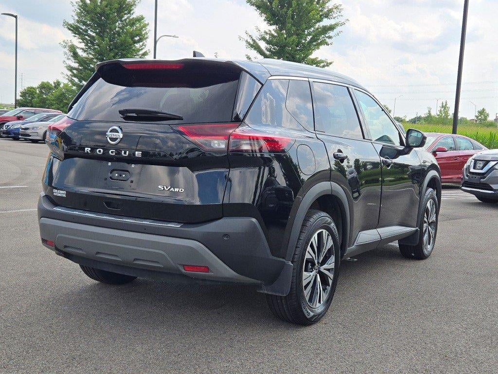 2021 Nissan Rogue SV 11