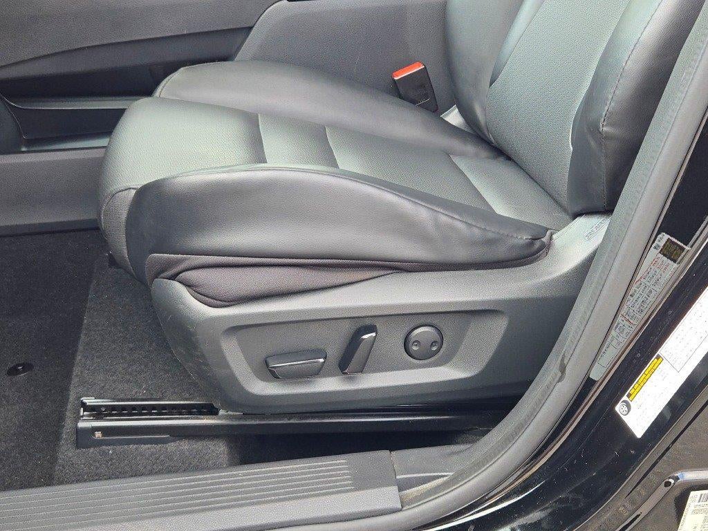 2021 Nissan Rogue SV 22
