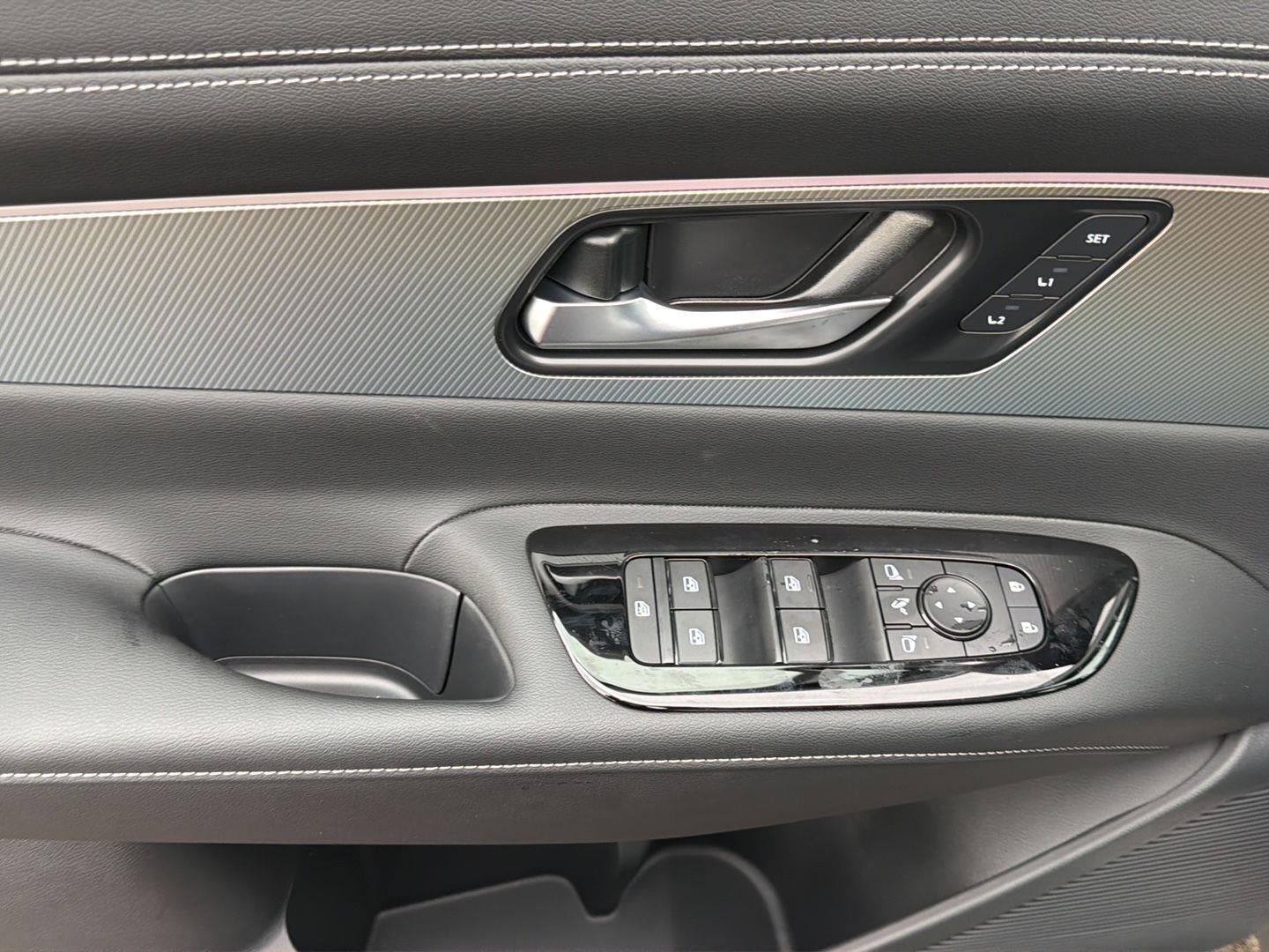 2027 Nissan Murano Platinum