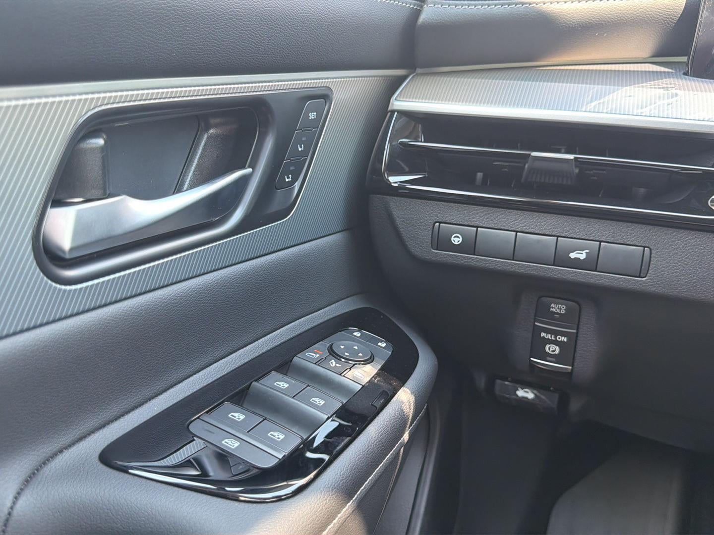 2027 Nissan Murano Platinum
