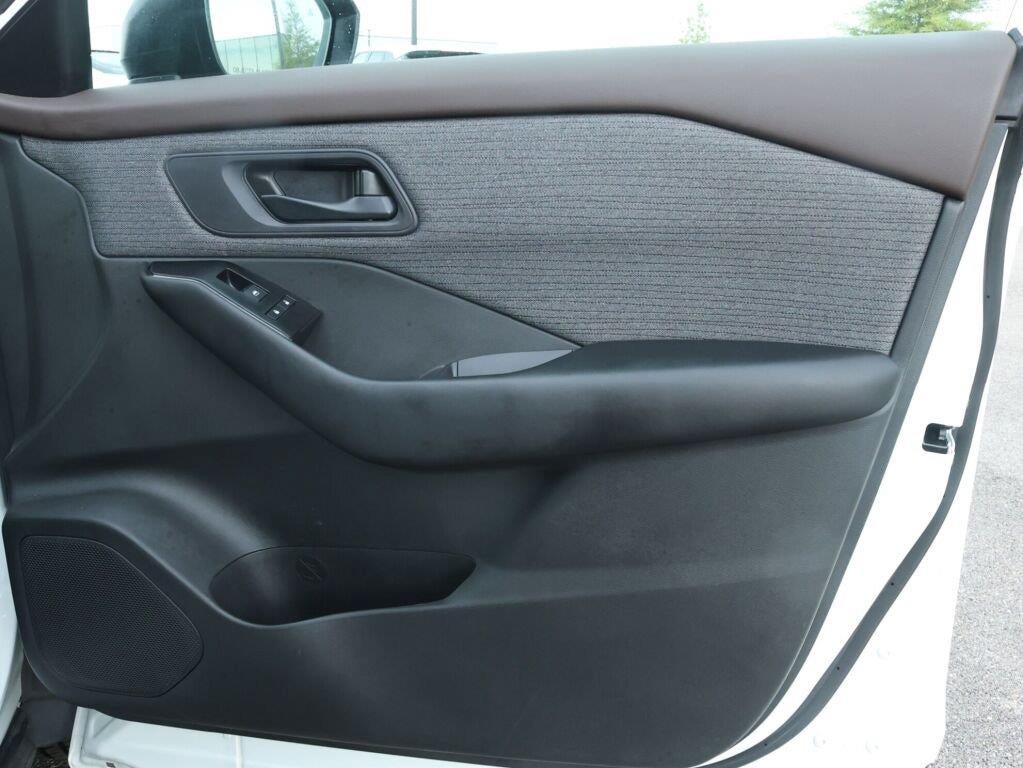 2023 Nissan Rogue S 6