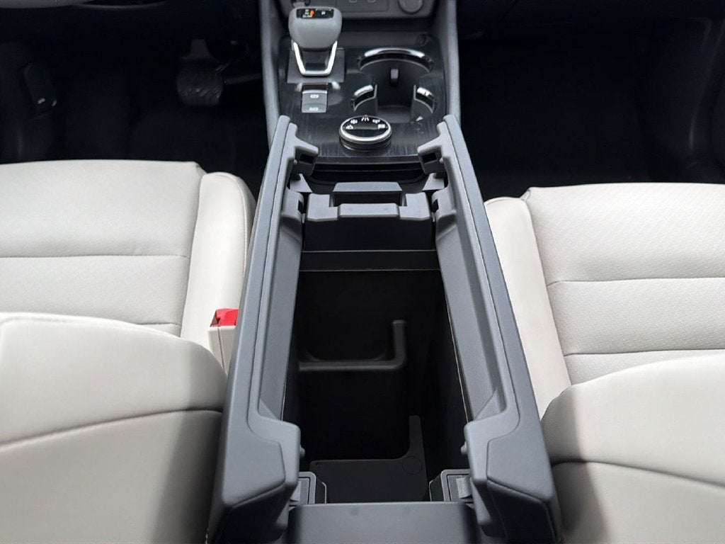 2026 Nissan Rogue Dark Armor 23