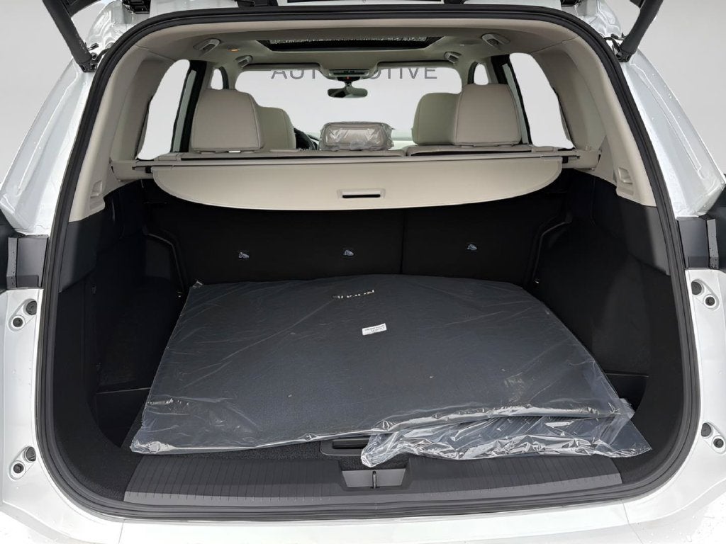 2026 Nissan Rogue Dark Armor 36