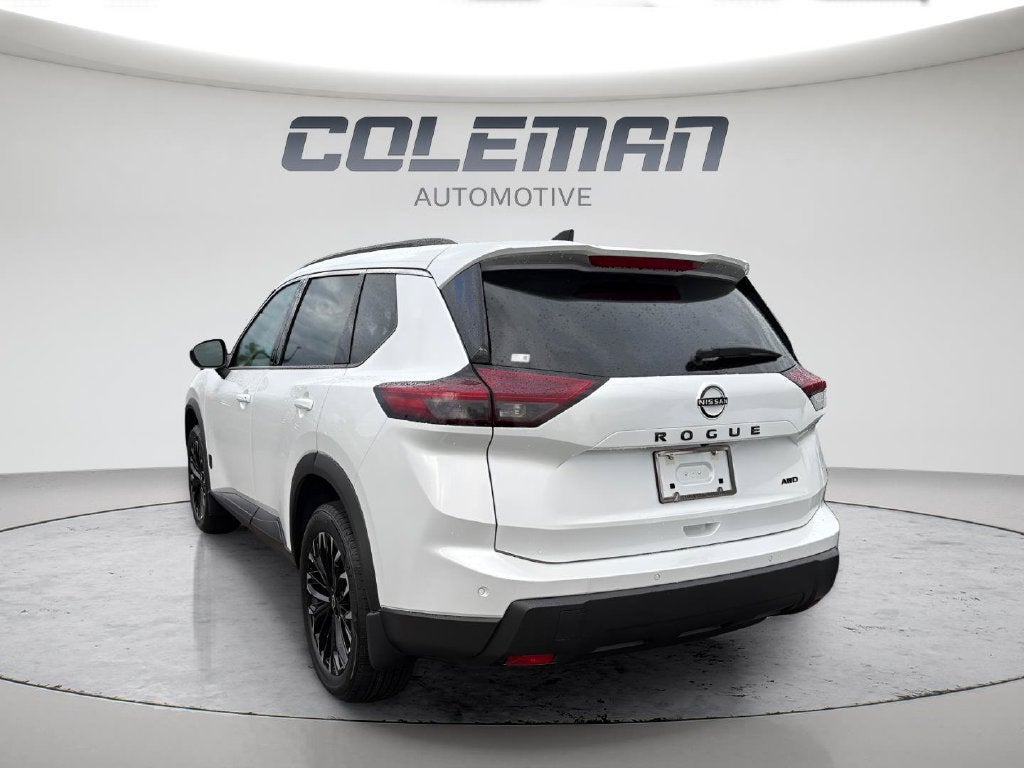 2026 Nissan Rogue Dark Armor™