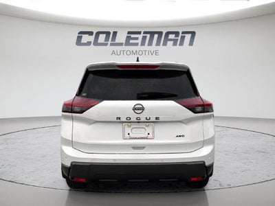 2026 Nissan Rogue Dark Armor™