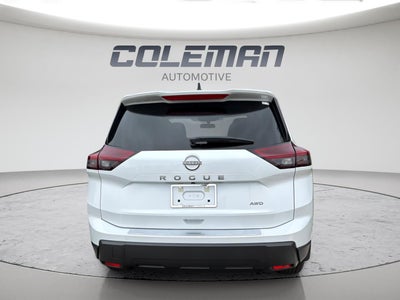 2026 Nissan Rogue SV