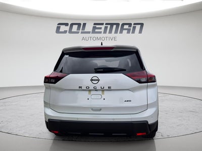 2026 Nissan Rogue Dark Armor™