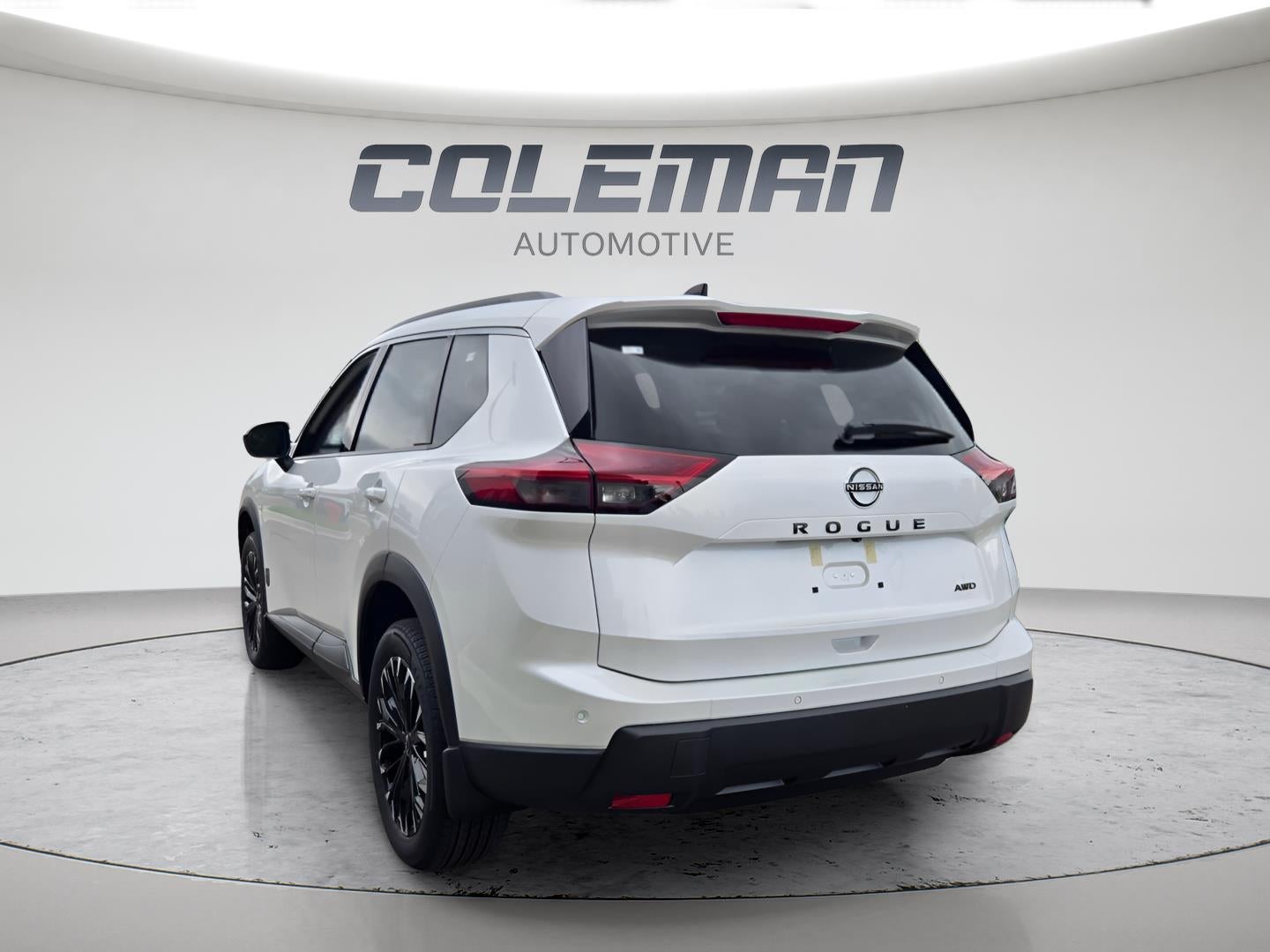 2026 Nissan Rogue Dark Armor™