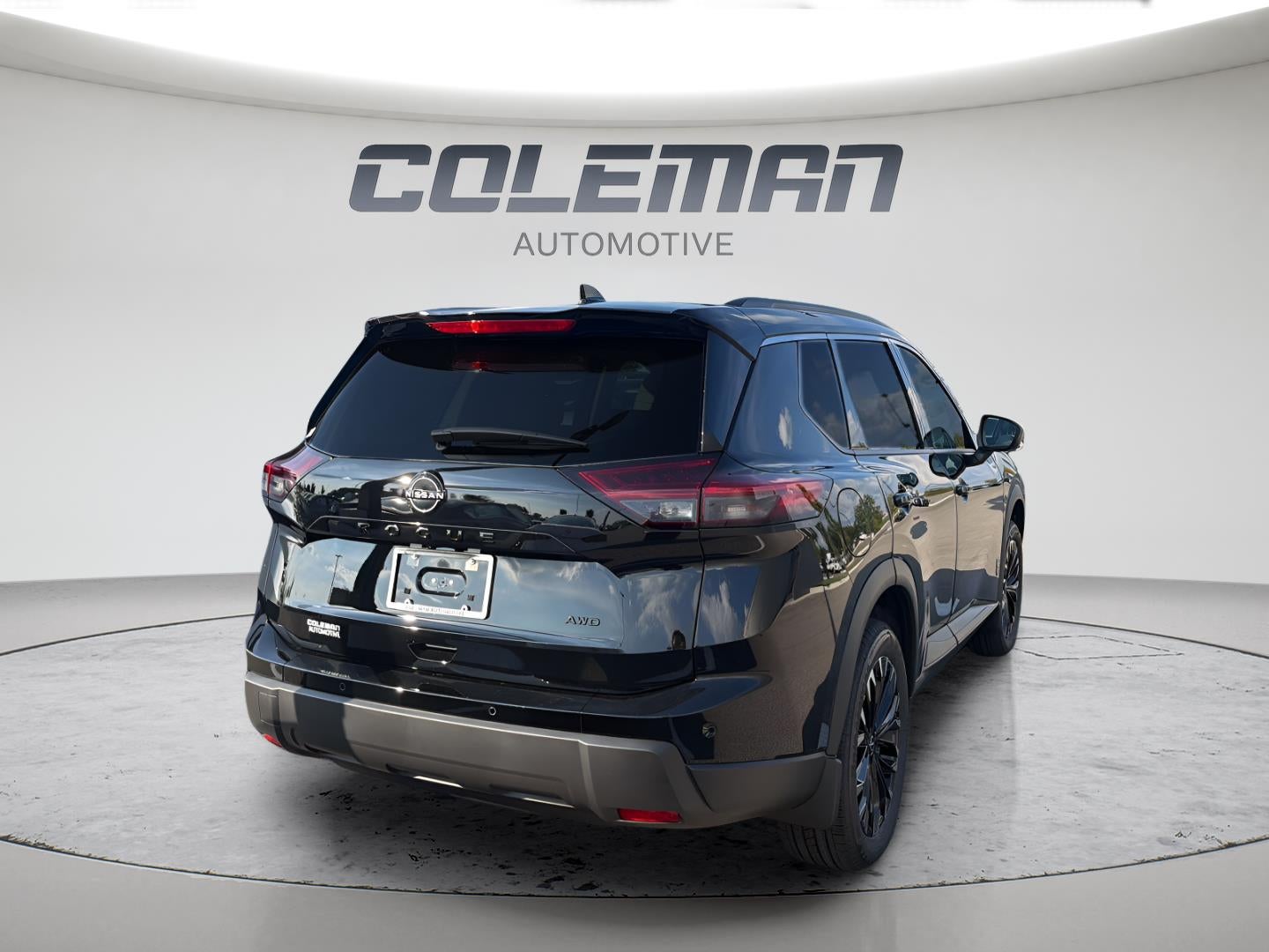 2026 Nissan Rogue Dark Armor 5