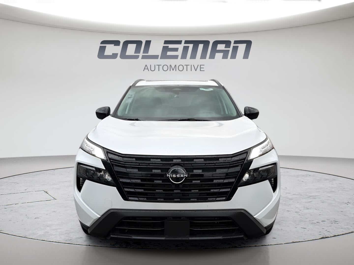 2026 Nissan Rogue Dark Armor 2