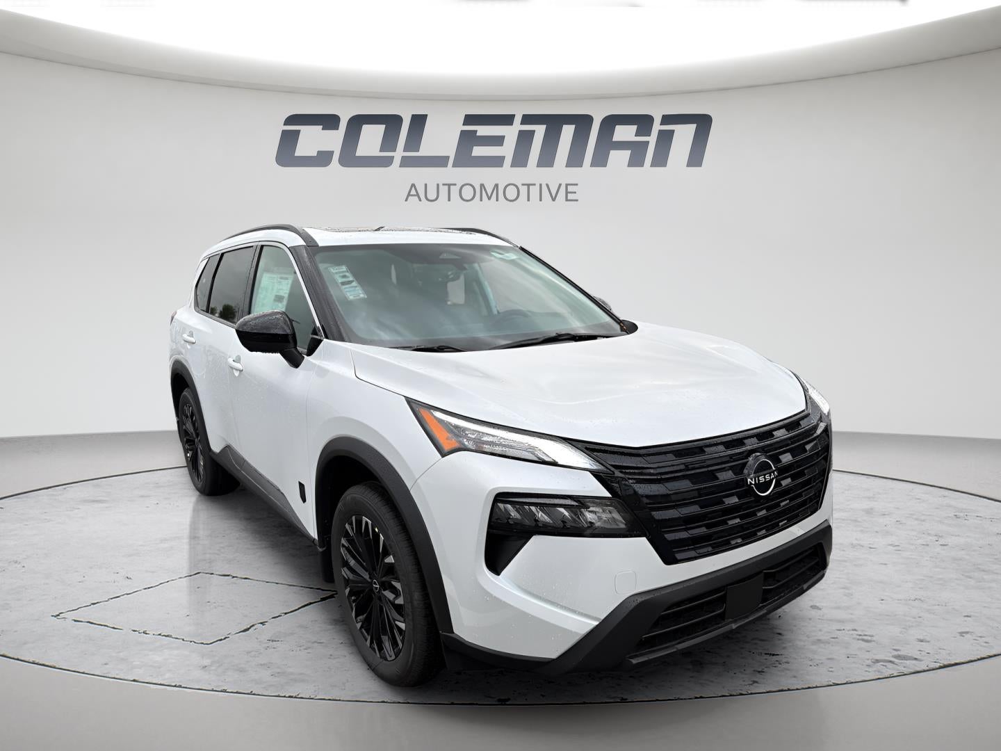 2026 Nissan Rogue Dark Armor 3
