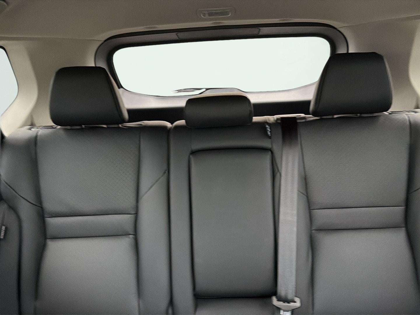 2026 Nissan Rogue Dark Armor 31
