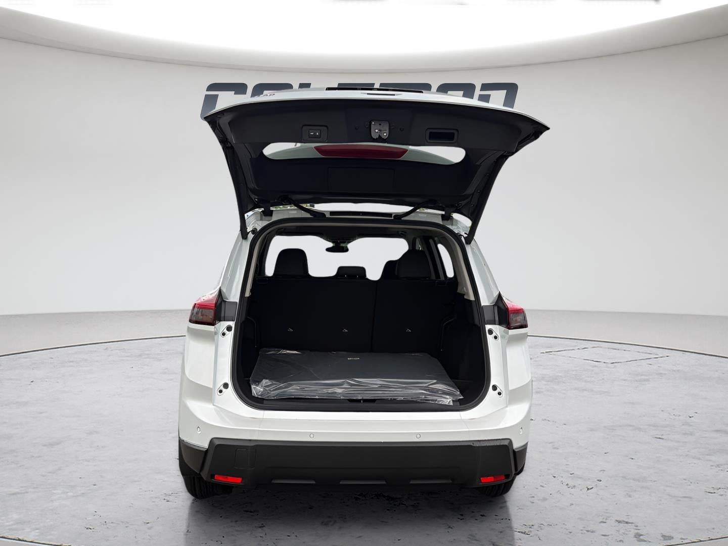 2026 Nissan Rogue Dark Armor 34