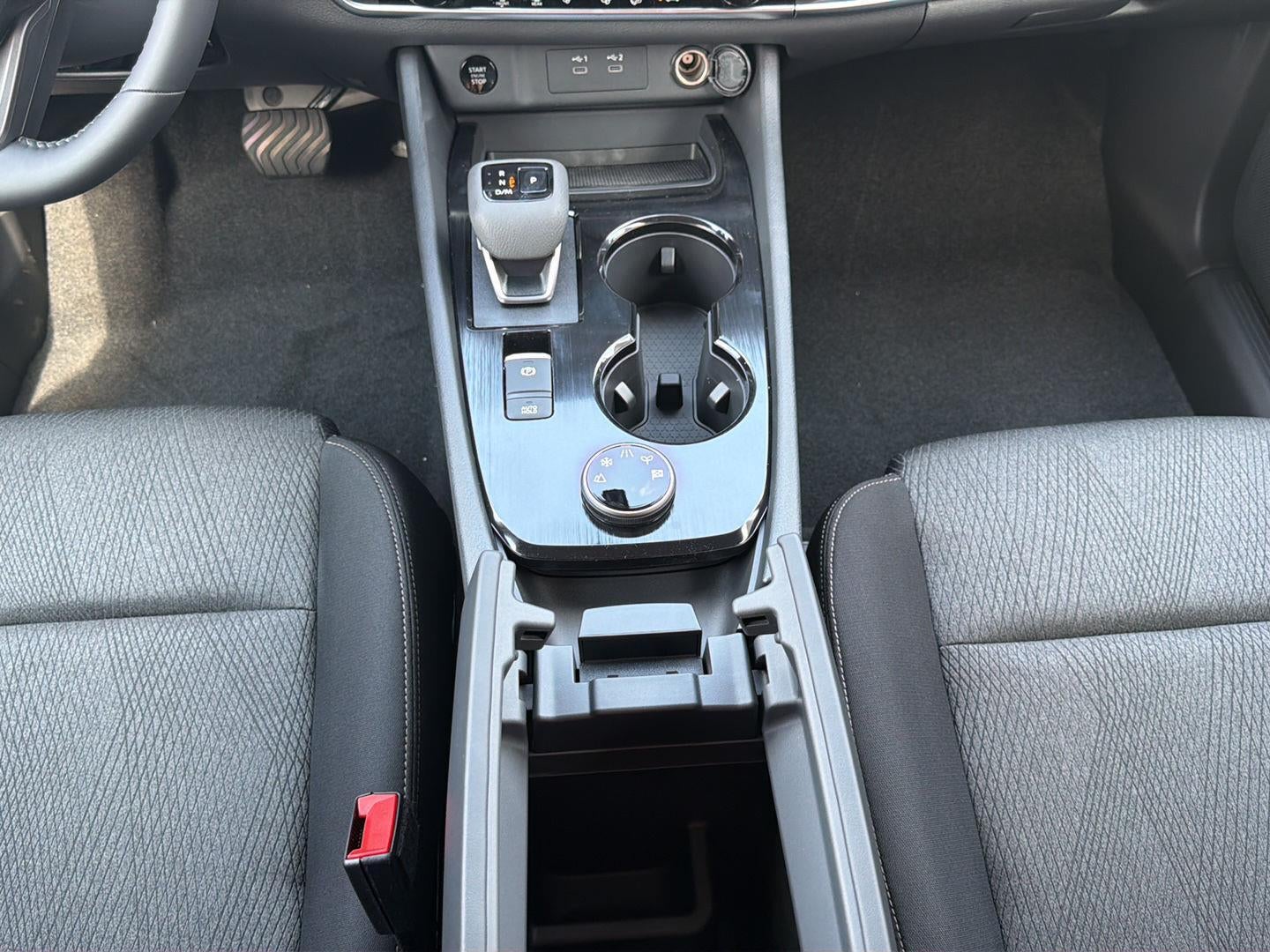 2026 Nissan Rogue SV 20