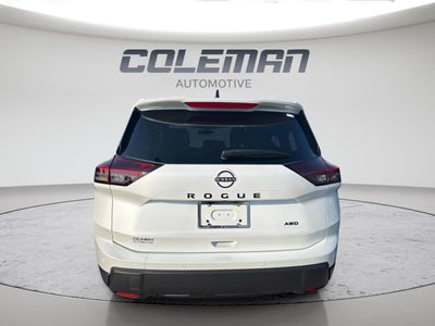 2026 Nissan Rogue Dark Armor™