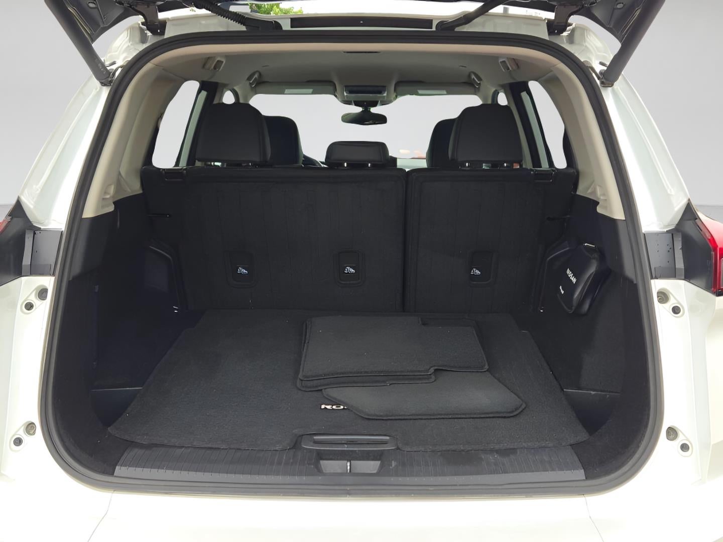 2026 Nissan Rogue SL