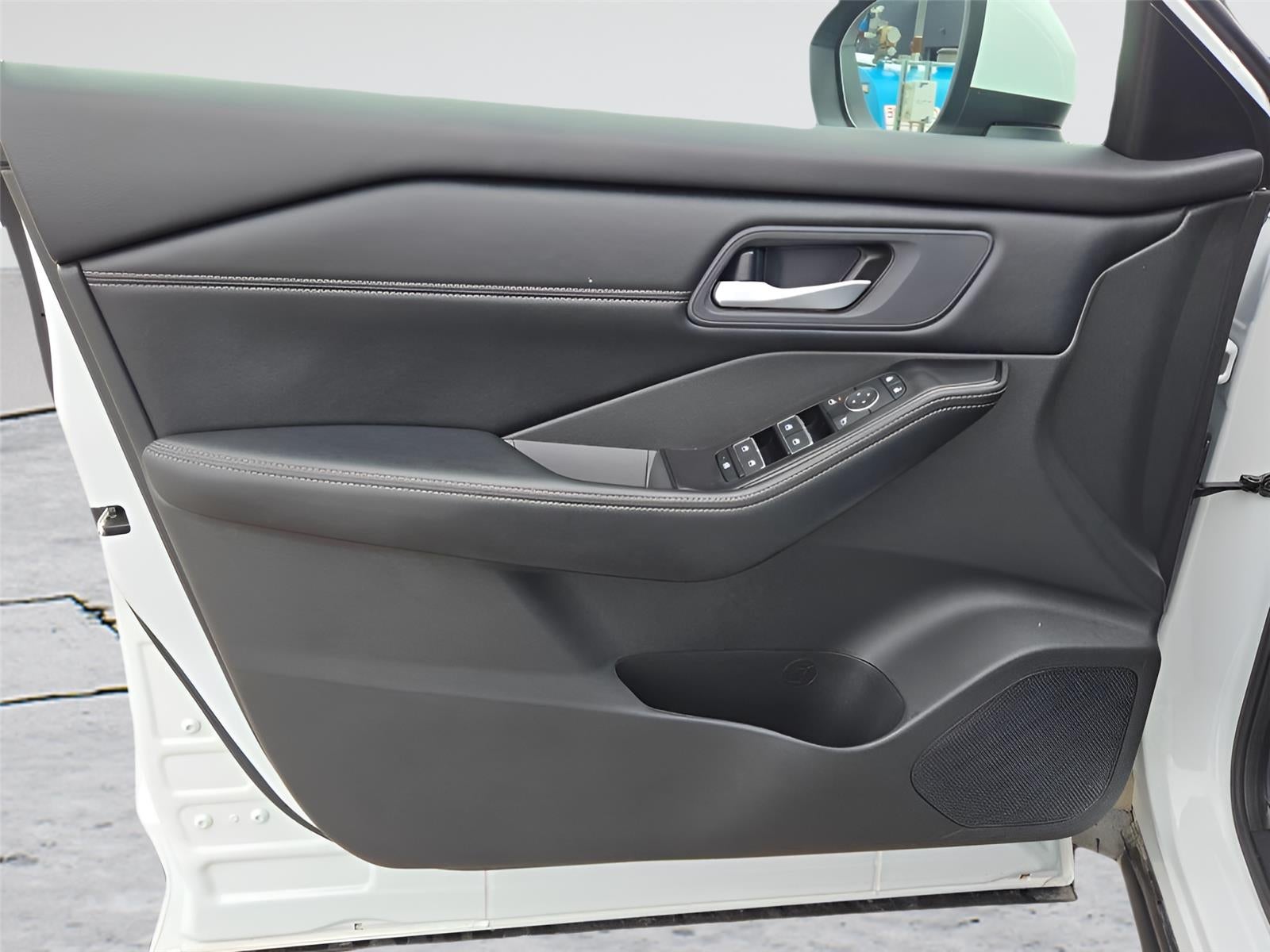 2026 Nissan Rogue SL