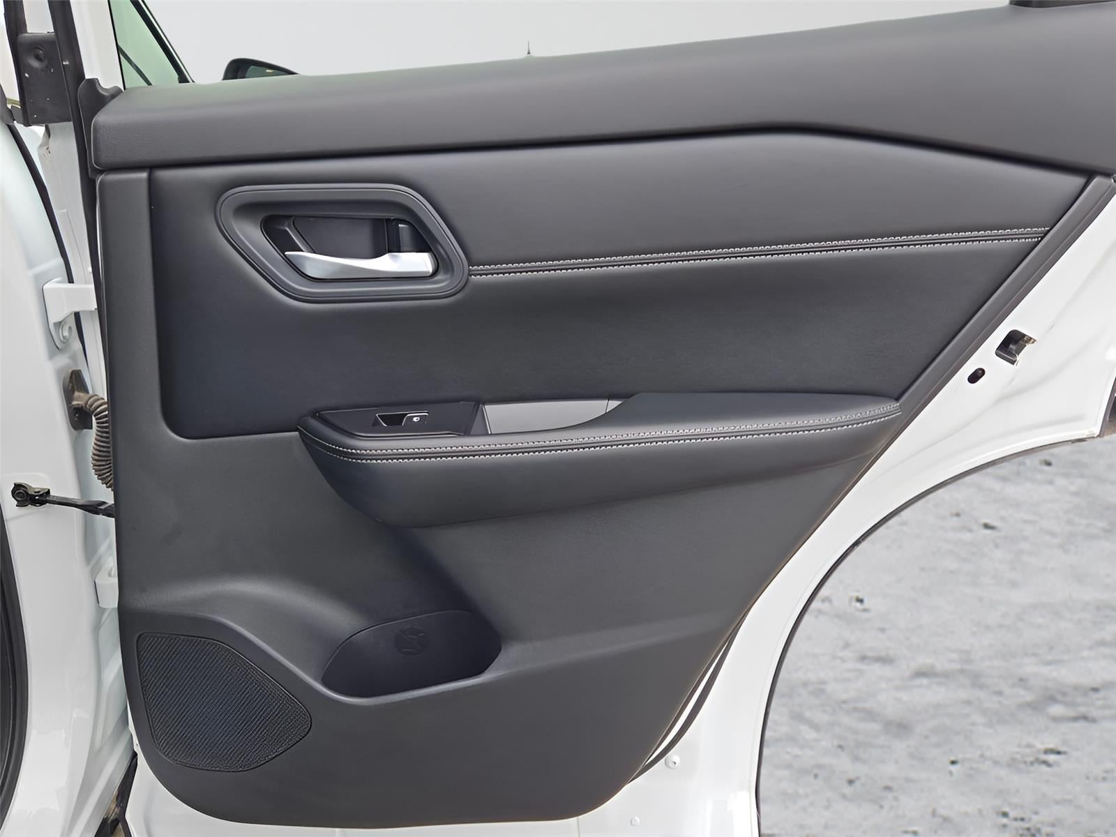 2026 Nissan Rogue SL
