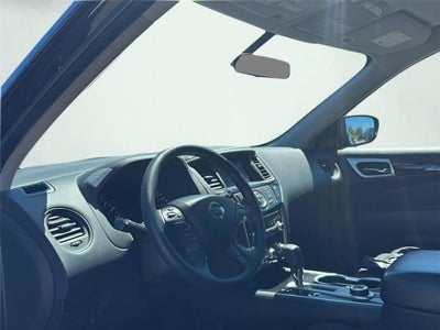 2020 Nissan Pathfinder S