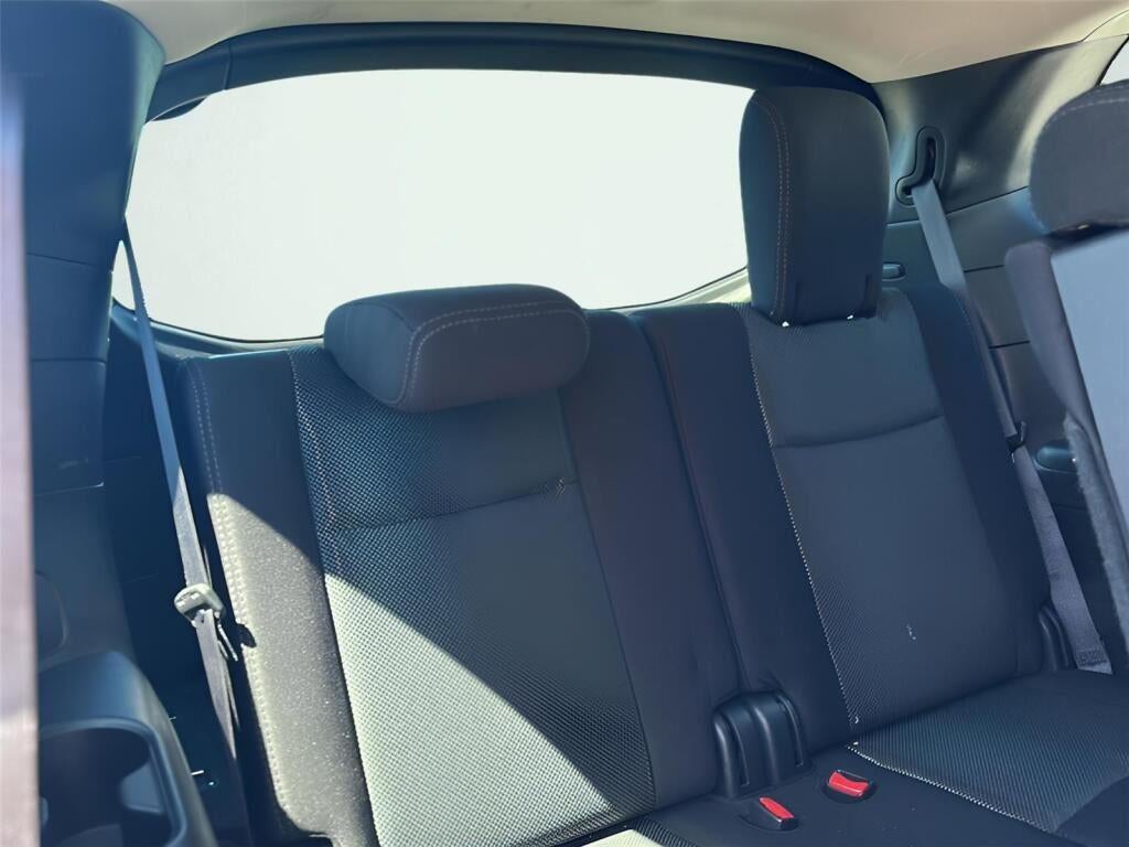 2020 Nissan Pathfinder S